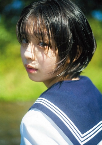 菊地姫奈 18歳のミルキーボディ018
