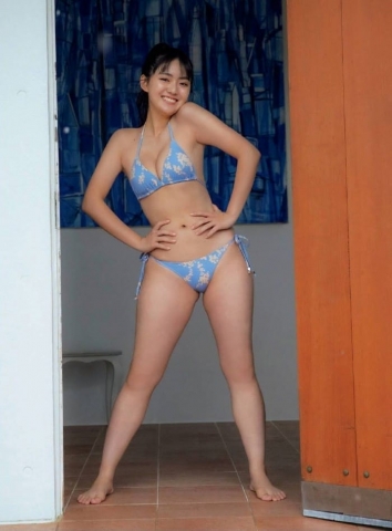 豊田ルナ 【水着画像 250枚】フレッシュな少女の魅力 大人な魅力108