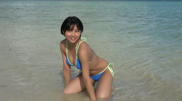 桑島海空 グアムで最高にキュートな水着グラビアを披露9