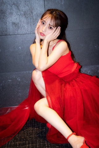 AKB48 向井地美音 話題のファースト写真集が重版決定!空の下でピュアな笑顔満開水着 ビキニ53