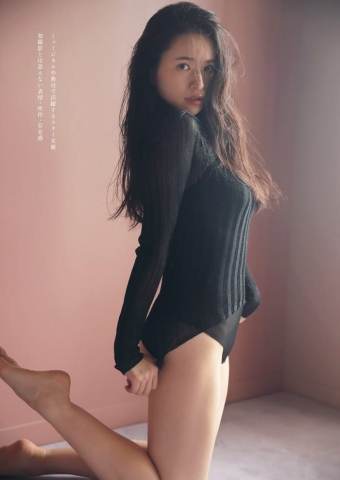 小南満佑子 ミュージカル・ヒロインの健康美 水着グラビア14