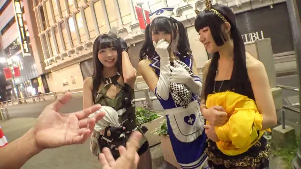 ハロウィンギャルナンパ in渋谷 3 街中のコスプレ美女がエロ過ぎる！！飲んで酔わせて即マンGET！4名-Scene16