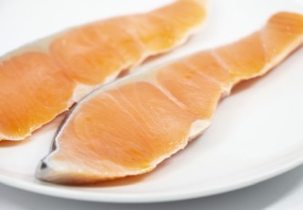 【P!】日本のスーパーで売られているチリ産の鮭を地元の人が食べない理由【2016.5.28】
